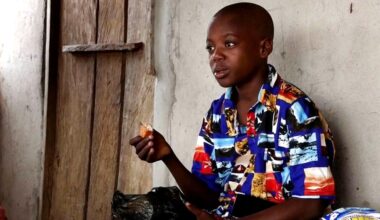 Onyeka werd ontvoerd, maar is nu weer thuis: 'Dacht dat ik dood zou gaan' - NOS Jeugdjournaal