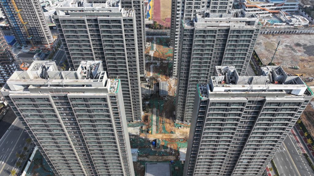 China's laatste 'veilige' vastgoedreus in de problemen