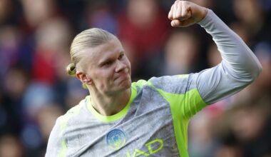 Manchester City houdt zicht op koploper Arsenal, Aston Villa wint moeizaam bij West Ham