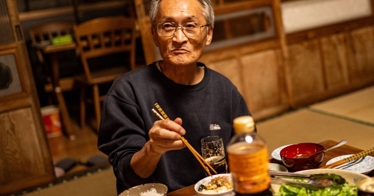 Welingelichte Kringen - Nieuws van overal: minder lezen, meer weten