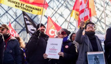 Louvre dicht door staking personeel: onvrede over werkomstandigheden