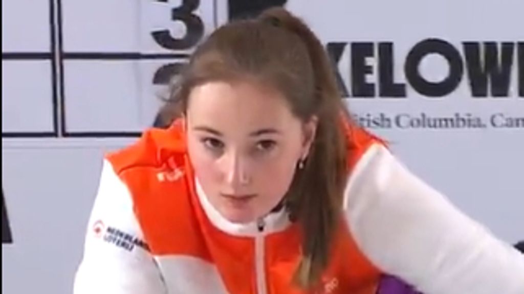 Gemengd curlingduo houdt zicht op Spelen: derde zege bij kwalificatietoernooi