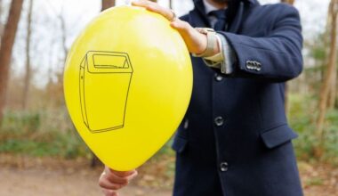 Katwijkers krijgen 'prullenbak' die opgeblazen mag worden met oud en nieuw