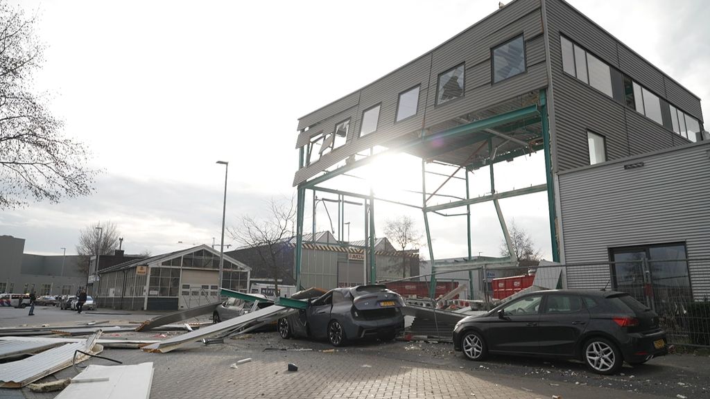 Deel pand ingestort in Schiedam tijdens sloopwerkzaamheden