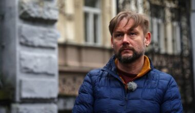 Man die in Lviv heel gezin verloor, wil dat Russen betalen