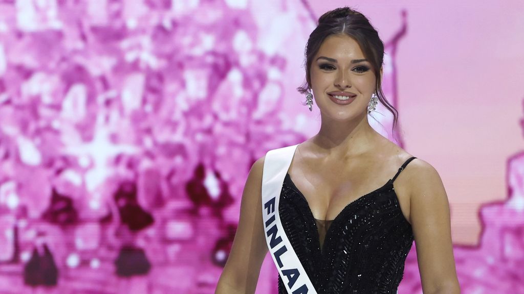 Finse premier maakt excuses aan Aziatische landen voor 'scheve-ogenschandaal'