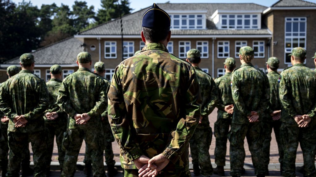 Om te blijven groeien 'moet Defensie het eerlijke verhaal vertellen'