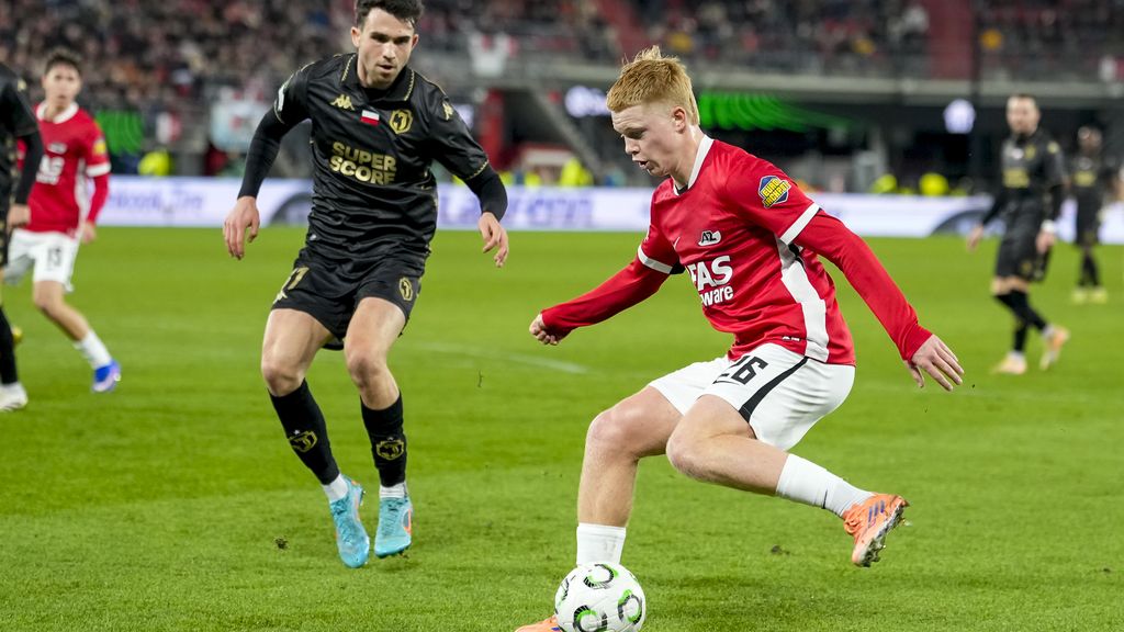 AZ gelijk tegen tiental Jagiellonia en mist direct ticket voor achtste finales