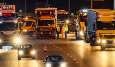 112 Nieuws: files op A1 en A35, onder meer door ongeval vrachtwagen | Persoon aangehouden in Enschede