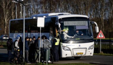 COA moet nareizigers verplaatsen naar hotel in bestemmingsgemeente