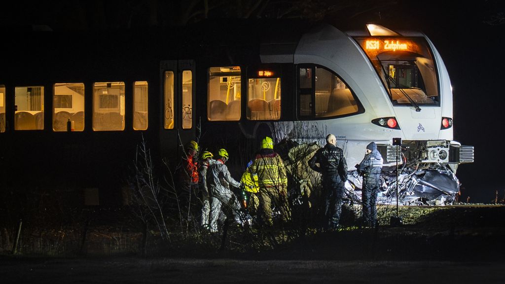Dode na botsing tussen trein en auto in Beltrum