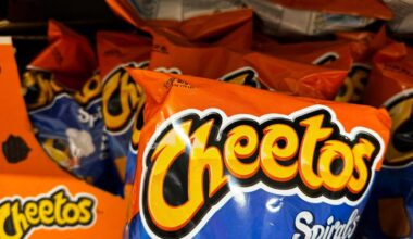 Welingelichte Kringen - Nieuws van overal: minder lezen, meer weten