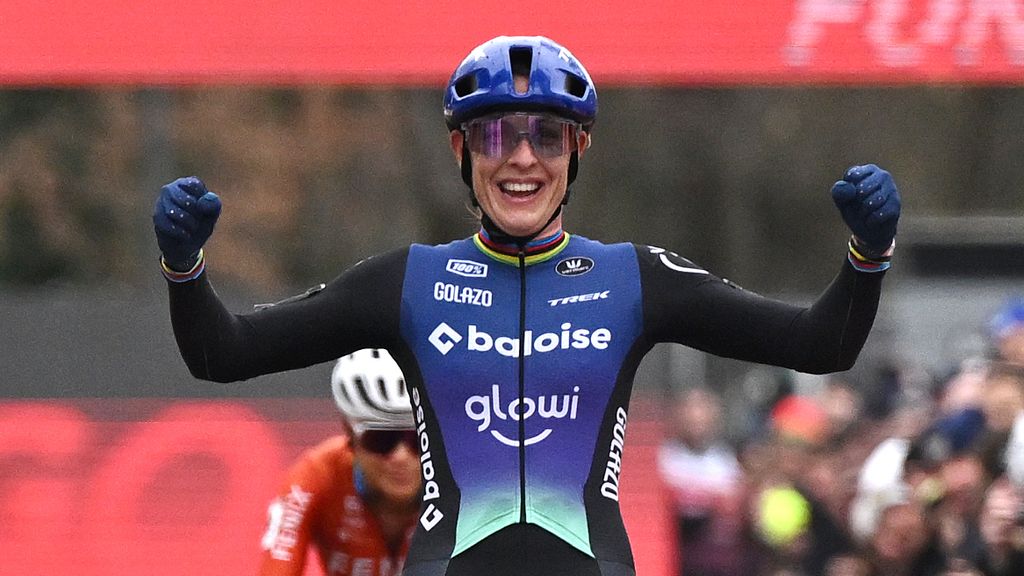 Brand verslaat Alvarado en boekt elfde veldritzege van het seizoen