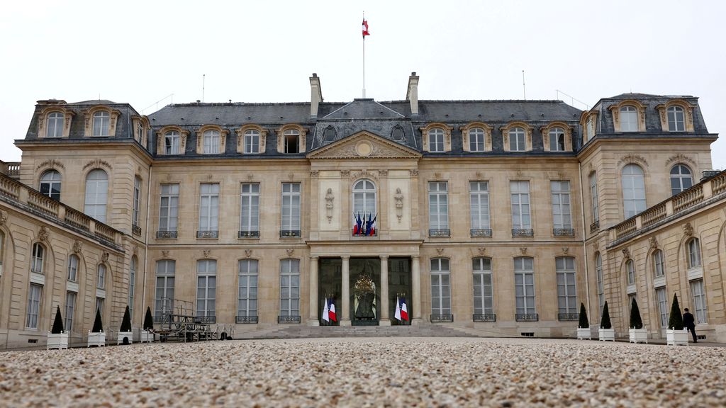 Beheerder presidentieel zilverwerk verdacht van diefstal kostbaar porselein