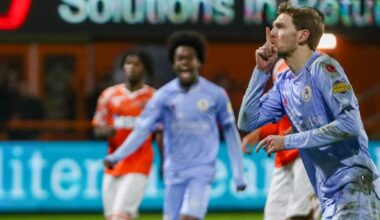 Volendam geeft zege via strafschop cadeau aan Sparta en blijft in degradatiezone