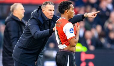 Van Persie slaat laptop even niet open na roerige periode: 'Tot rust komen'