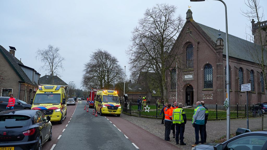 Mensen onwel tijdens uitvaart in Aartswoud, koolmonoxide vermoedelijke oorzaak