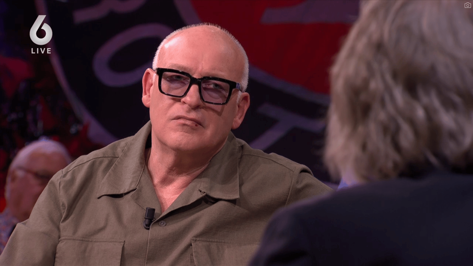 Van der Gijp enthousiast over Thomas van Groningen, tijdelijke vervanger van Genee