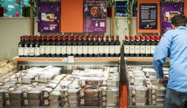 Kant-en-klaar kerstdiner steeds populairder: 'Iets bijzonders zonder te mislukken' - NOS