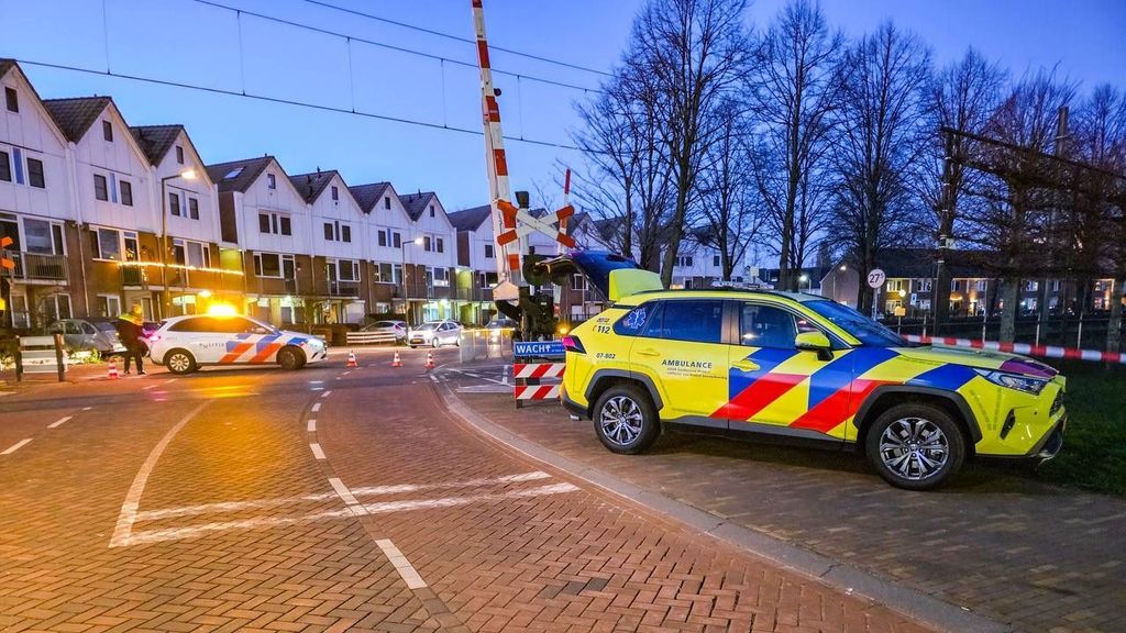 Automobilist rijdt in op groep mensen bij ruzie in Ede, meerdere gewonden