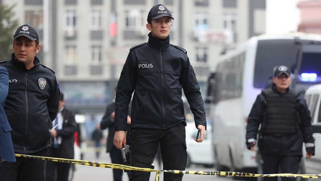 115 IS-verdachten Turkije opgepakt om beramen aanslagen tijdens feestdagen