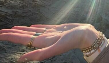 Man vindt parel in oester