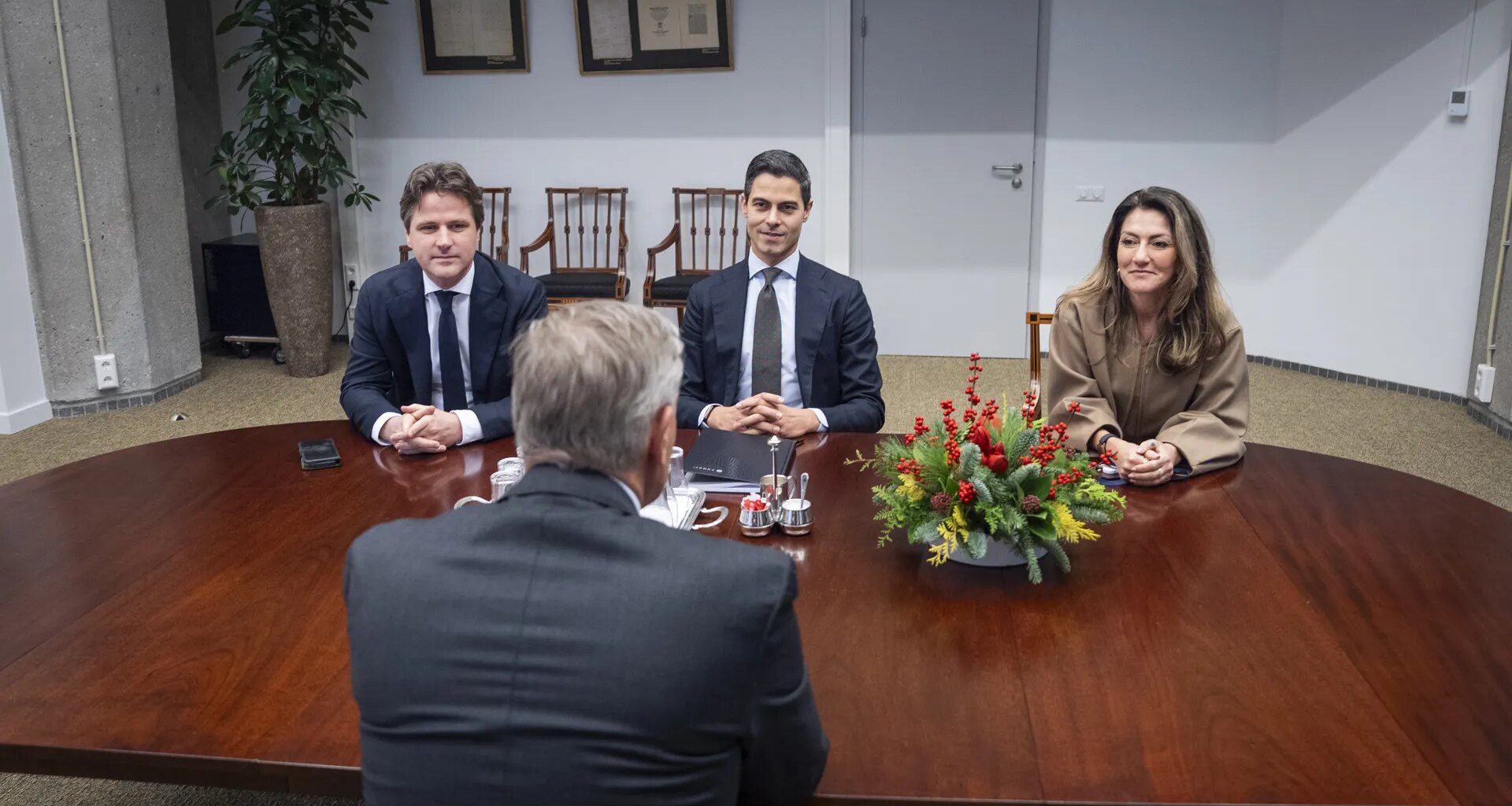 Johan Vollenbroek waarschuwt nieuw kabinet: uitkopen boeren wordt te duur - Joop