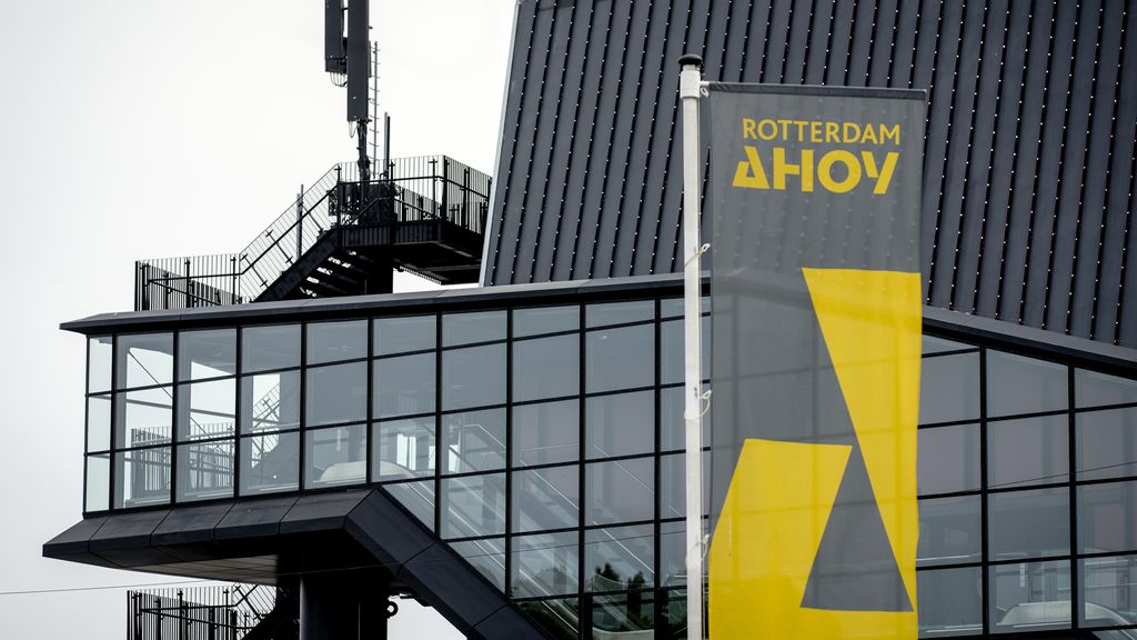 Twee gewonden bij steekpartij na concert Broederliefde in Ahoy