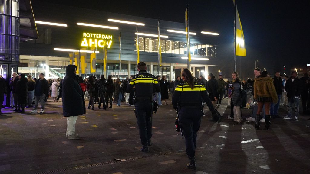 15- en 23-jarige gewond bij steekpartij Ahoy, nog geen aanhoudingen - NOS