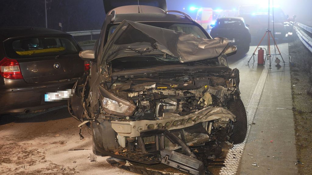 Problemen door ijzel in Duitsland, ook bij ons waarschuwing voor gladheid