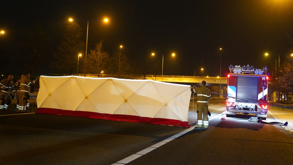 17-jarige voetganger uit Rosmalen doodgereden op A2 bij Den Bosch