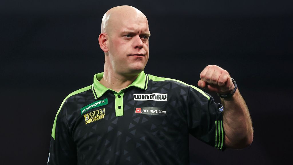 Van Gerwen moeiteloos naar achtste finales WK darts, ook Van Veen ondanks dipje door