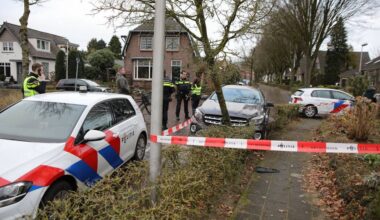 Auto geramd bij politieachtervolging door Bathmen, drie arrestaties