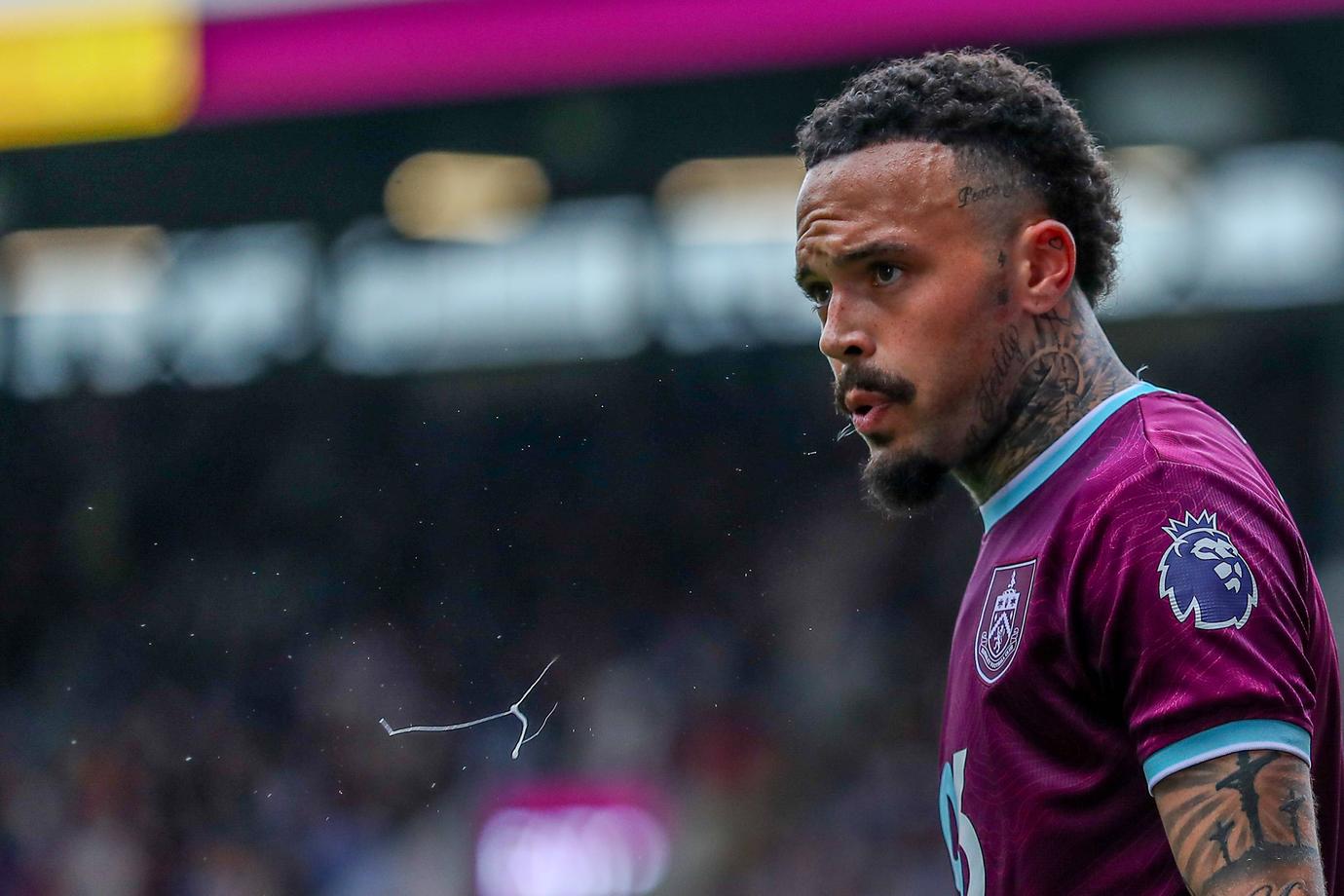 Transfer Hartman naar Ajax van de baan