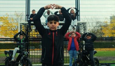 De kerstvakantie van... deze kinderen die rappen over oorlog en vrede