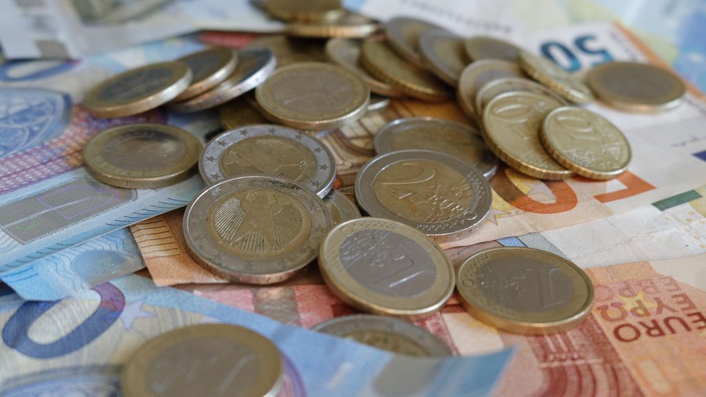 Cao-lonen stegen dit jaar met 5 procent opnieuw harder dan de prijzen