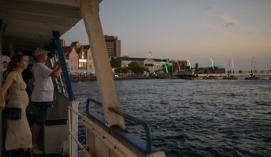 Curaçao: ‘In Nederland zijn mensen bezorgder dan hier’