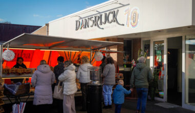 Drukbezochte afhaaldag bij Gildeslagerij Hermanns