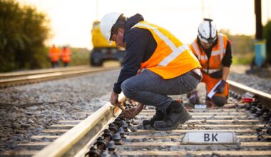 ProRail moet noodgedwongen beknibbelen op noodzakelijke spoorvernieuwing – project in Haarlem geschrapt