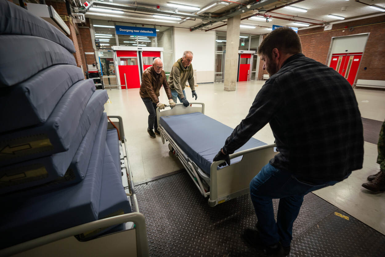 Ziekenhuisbedden voor Oekraïne | 02