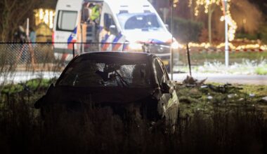 Zwaargewond slachtoffer auto-ongeluk Lichtjestour Nunspeet overleden in ziekenhuis