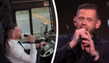 Zingende buschauffeur Rick raakt duizenden met cover van Unchained Melody