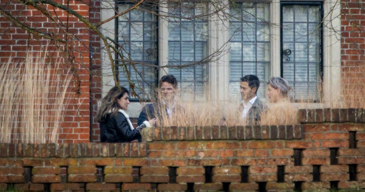 Dilan Yesilgoz (VVD), Henri Bontenbal (CDA), Rob Jetten (D66) en informateur Rianne Letschert op landgoed De Zwaluwenberg