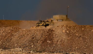 Hoe Israël zijn ’tijdelijke’ militaire bases in Zuid-Libanon uitbreidt en versterkt