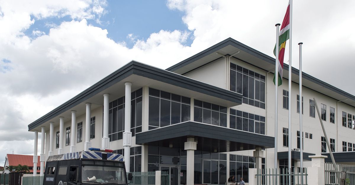 Verdachte negen moorden in Suriname pleegt zelfmoord in cel