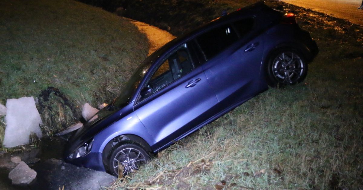 Zeker 15 ongelukken door gladheid, code geel afgegeven door KNMI - Omroep West