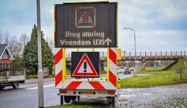 112-nieuws: Storing Eelwerderbrug duurt voort • Twee aanhoudingen voor drugshandel in Groningen