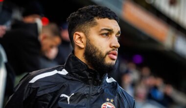 Schouten bezorgt Saibari blauw oog bij PSV