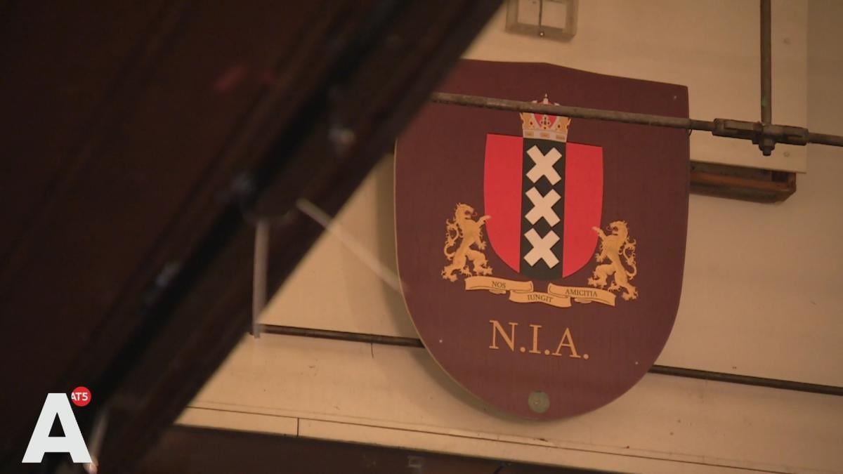 Amsterdams studentencorps opnieuw in opspraak door seksistisch sinterklaasgedicht