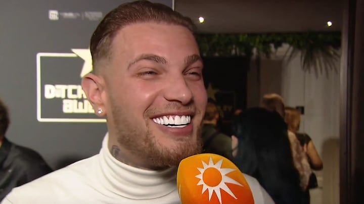 Sjorleone had niet door dat hij de Dutch Reality Awards won: 'Zag mijn naam niet staan' - RTL.nl